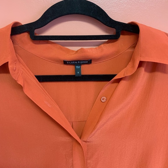 Eileen Fisher 100% silk button down blouse top - Picture 2 of 5